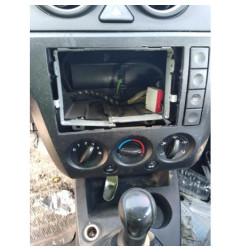Feu arriere principal gauche (feux) FORD FIESTA 5