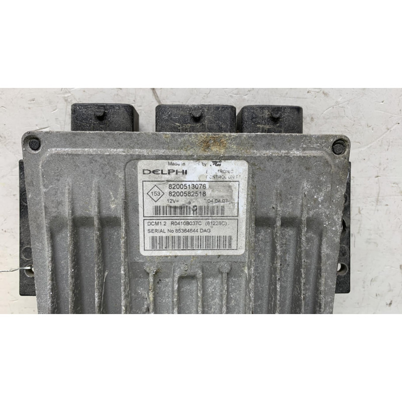Calculateur moteur RENAULT CLIO 2 CAMPUS Photo n°2