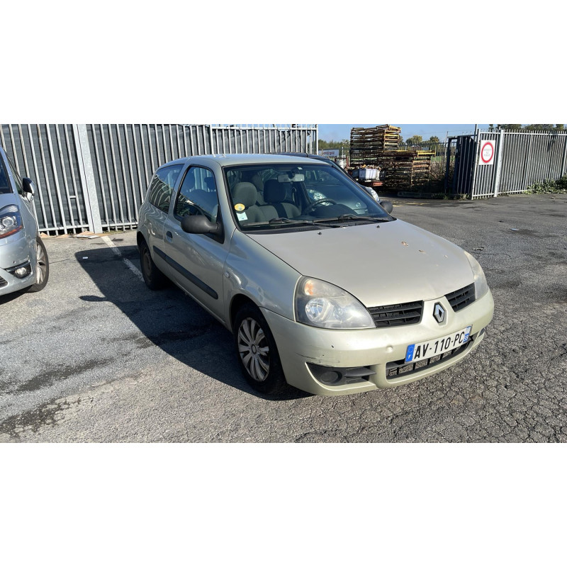 Calculateur moteur RENAULT CLIO 2 CAMPUS Photo n°11