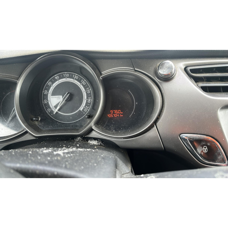Porte arriere droit CITROEN C3 2 Photo n°9