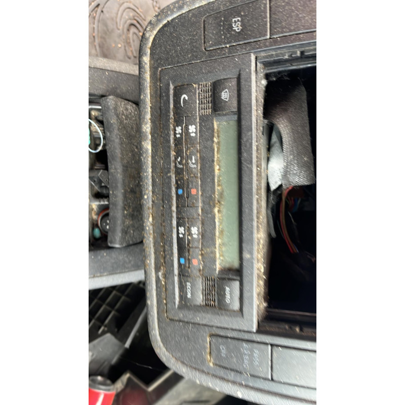 Anti brouillard gauche (feux) VOLKSWAGEN SHARAN 1 Photo n°13