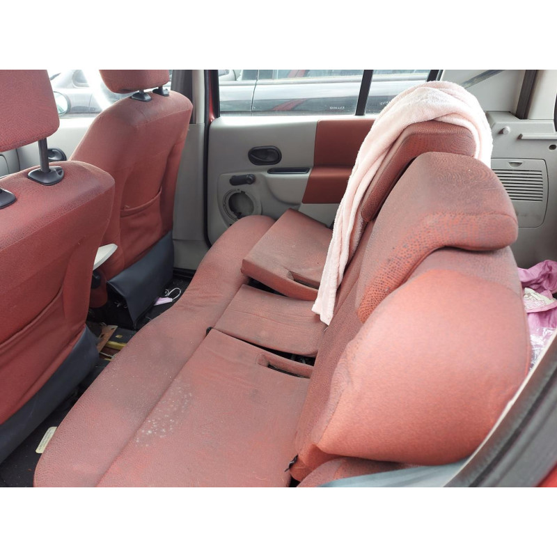 Pretensionneur de ceinture avant gauche RENAULT MODUS Photo n°8
