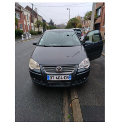 Serrure avant droit VOLKSWAGEN POLO 4