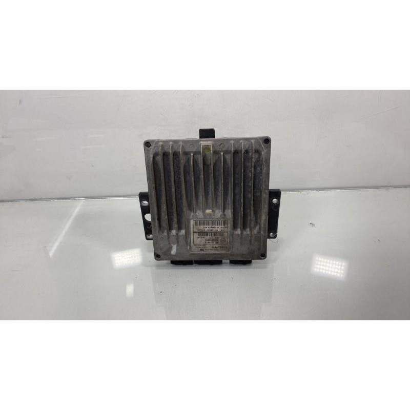 Calculateur moteur RENAULT SCENIC 2 Photo n°3