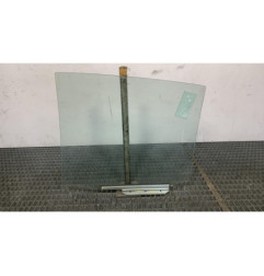 Vitre arriere droit TOYOTA YARIS 2