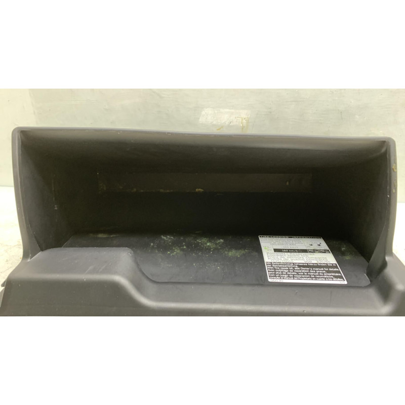 Boite a gants TOYOTA YARIS 2 Photo n°4