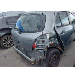 Boite a gants TOYOTA YARIS 2