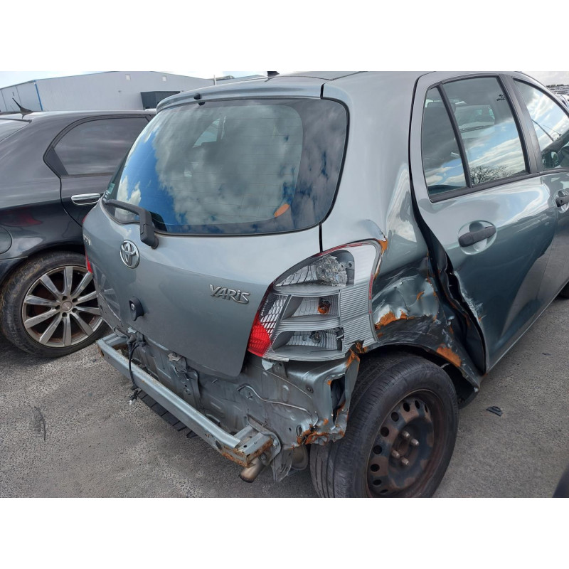 Compteur TOYOTA YARIS 2 Photo n°12