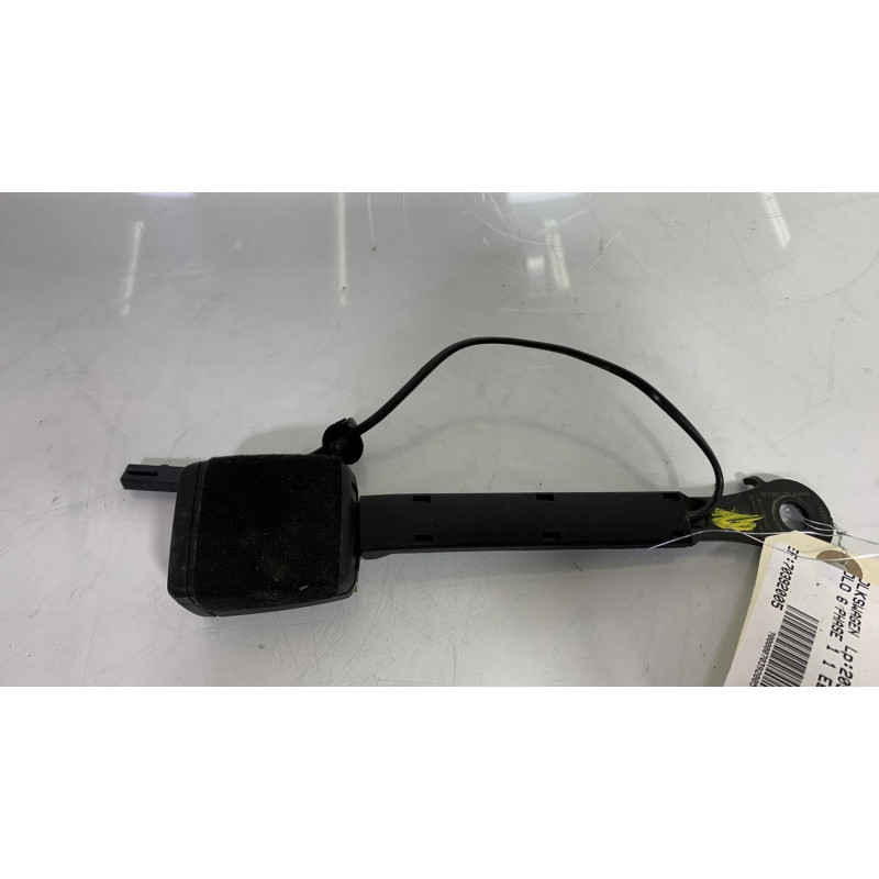Attache ceinture avant droit VOLKSWAGEN POLO 6 Photo n°3