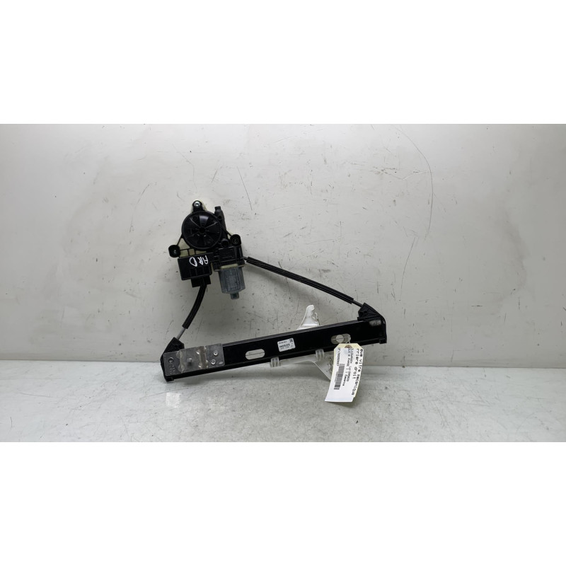 Leve vitre mecanique arriere droit VOLKSWAGEN POLO 6 Photo n°1