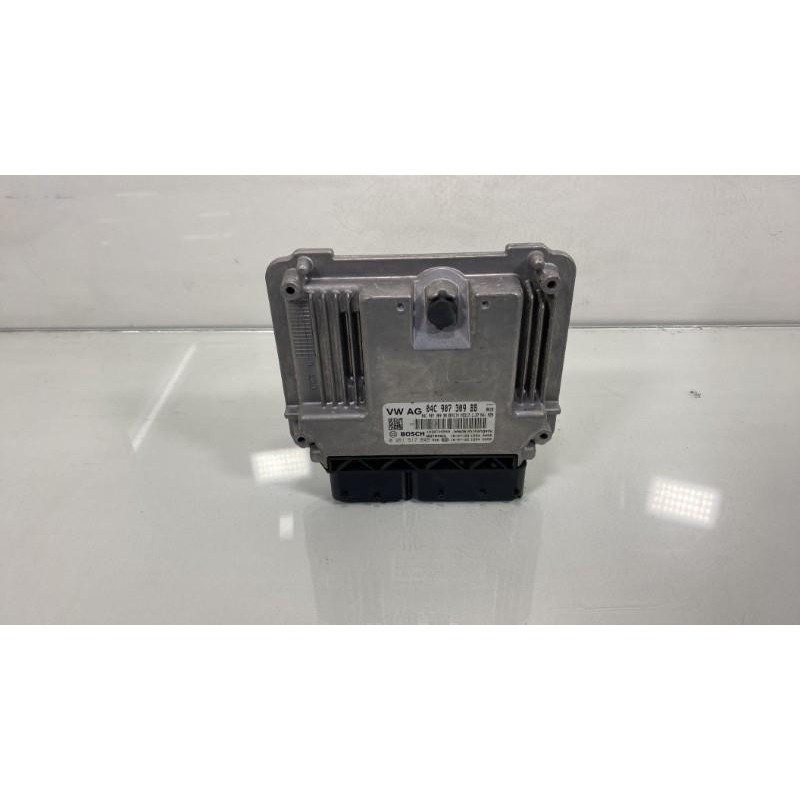 Calculateur moteur VOLKSWAGEN POLO 6 Photo n°1
