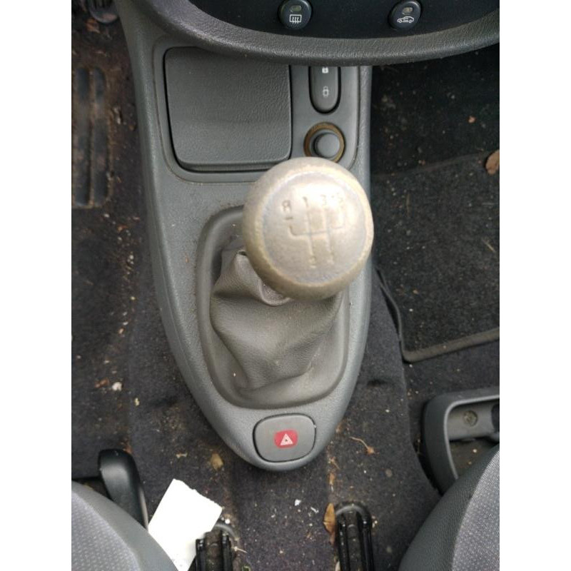 Pompe à carburant RENAULT CLIO 2 Photo n°9