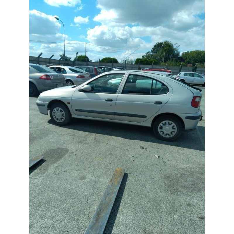 Pare soleil gauche RENAULT MEGANE 1 Photo n°9