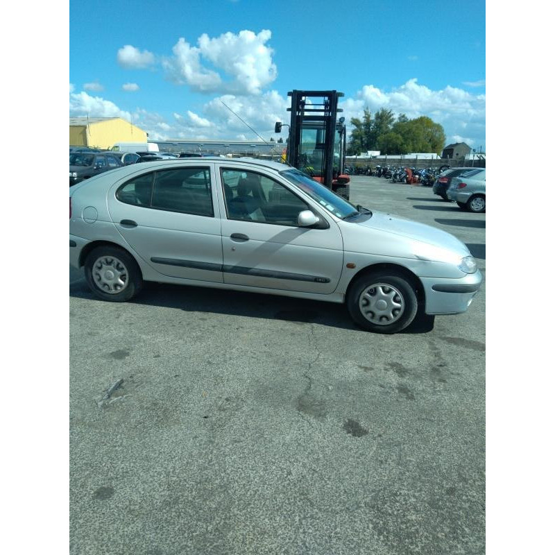 Pare soleil gauche RENAULT MEGANE 1 Photo n°12