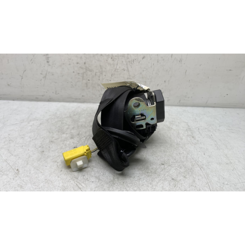 Pretensionneur de ceinture avant droit VOLKSWAGEN GOLF 5 Photo n°1