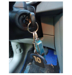 Pretensionneur de ceinture avant droit PEUGEOT 207