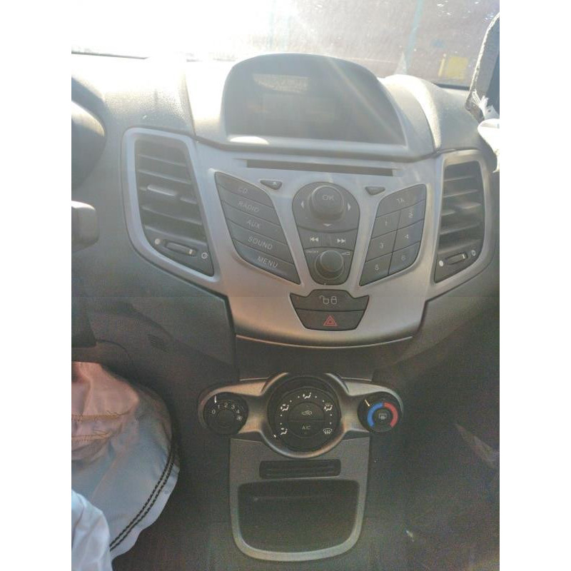 Commande chauffage FORD FIESTA 6 Photo n°8