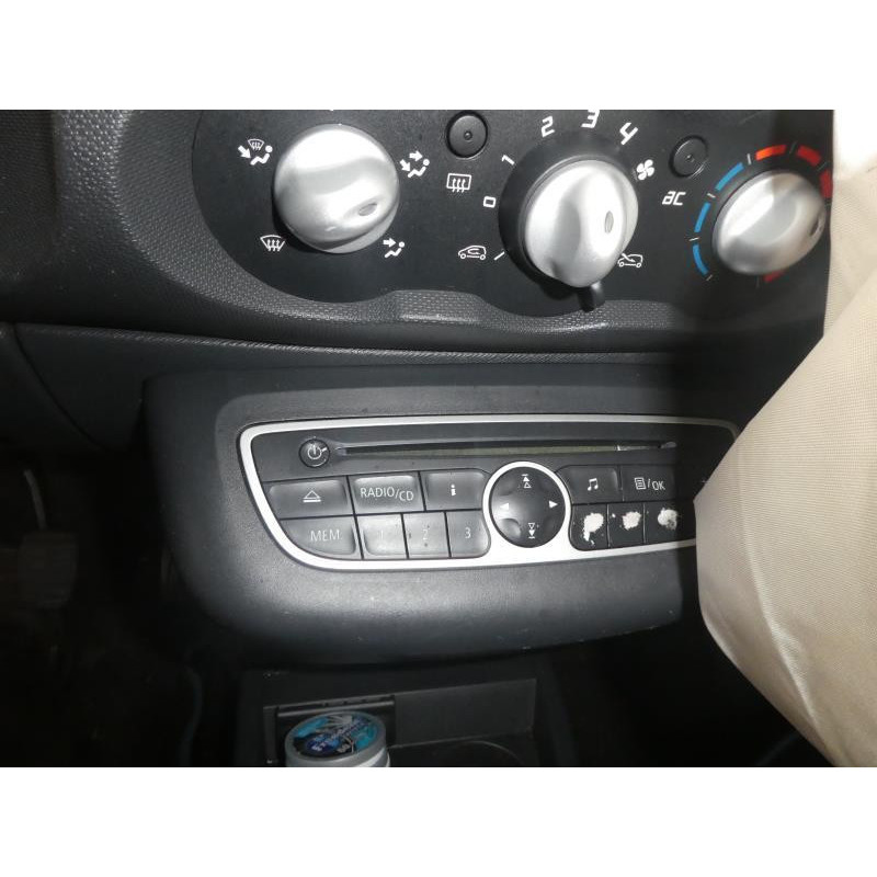 Feu arriere secondaire droit (feux) RENAULT TWINGO 2 Photo n°7