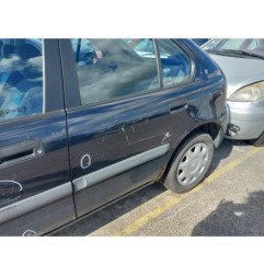 Feu arriere principal gauche (feux) ROVER 200 2