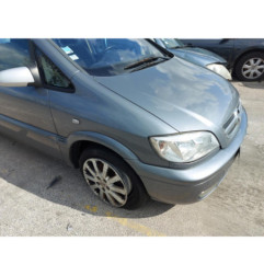 Feu arriere stop central OPEL ZAFIRA A