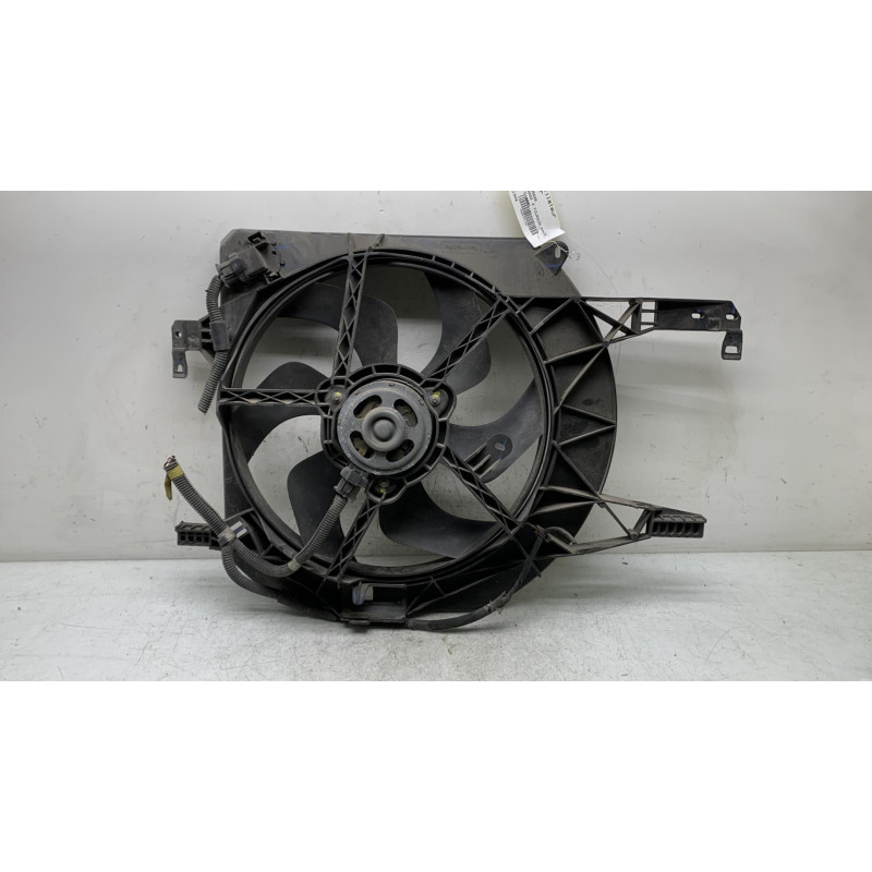 Moto ventilateur radiateur OPEL VIVARO 1 Photo n°3