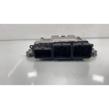 Calculateur moteur FORD FIESTA 6 Photo n°1