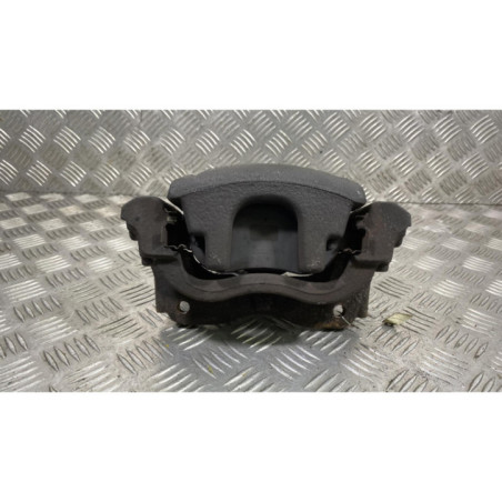 Etrier avant droit (freinage) TOYOTA AVENSIS 3