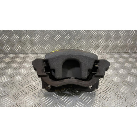 Etrier avant gauche (freinage) TOYOTA AVENSIS 3
