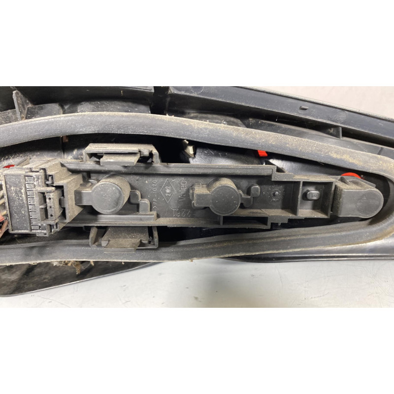 Feu arriere principal droit (feux) RENAULT LAGUNA 1 Photo n°5