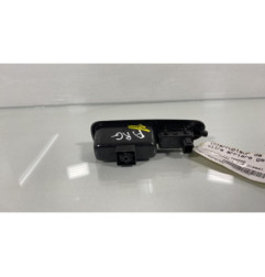 Interrupteur de leve vitre arriere gauche PEUGEOT 3008 1