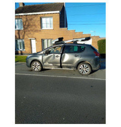Poignee interieur arriere gauche PEUGEOT 3008 1