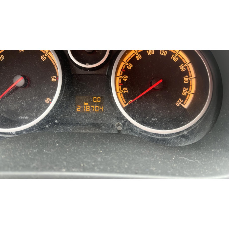 Bouton de warning OPEL CORSA D Photo n°5