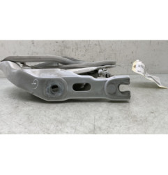 Charniere de capot SKODA OCTAVIA 3