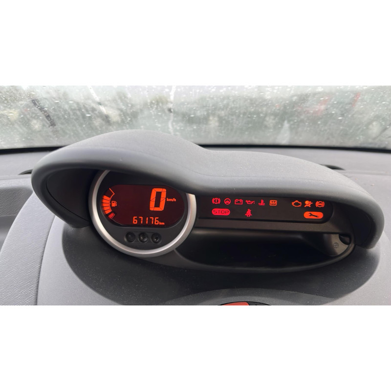 Calculateur moteur RENAULT TWINGO 2 Photo n°5