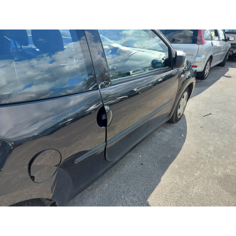 Calculateur moteur RENAULT TWINGO 2 Photo n°14