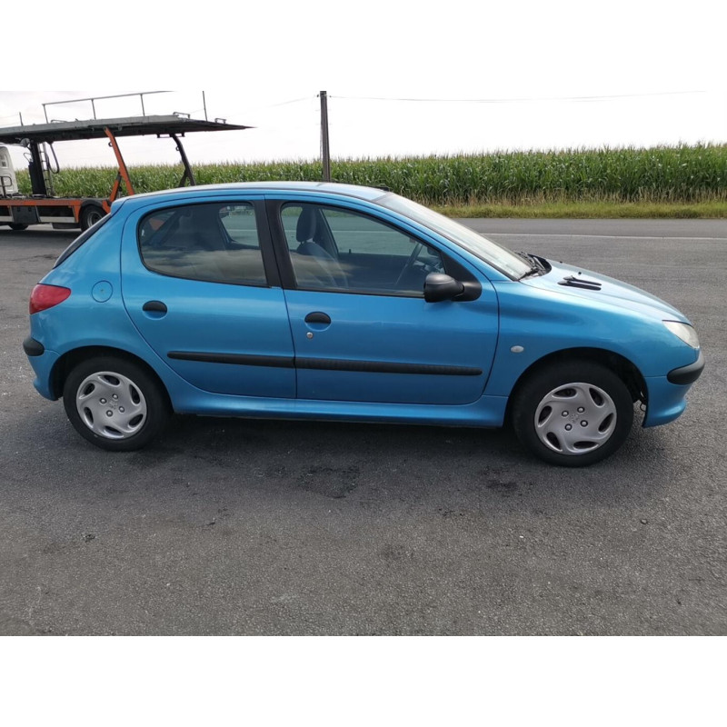 Pompe à carburant PEUGEOT 206 Photo n°12