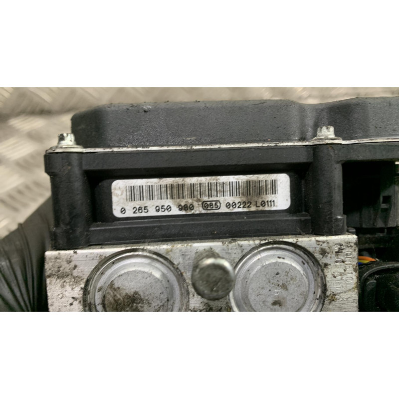 Bloc ABS (freins anti-blocage) HYUNDAI I 20 1 Photo n°3