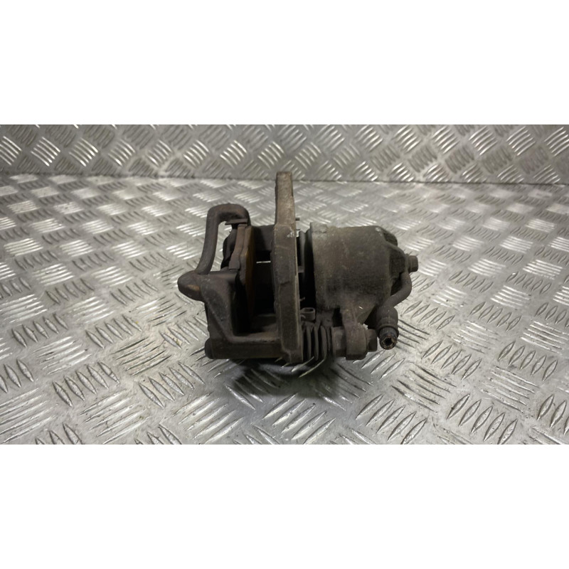 Etrier avant droit (freinage) HYUNDAI I 20 1 Photo n°2