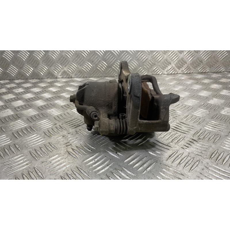 Etrier avant gauche (freinage) HYUNDAI I 20 1 Photo n°3