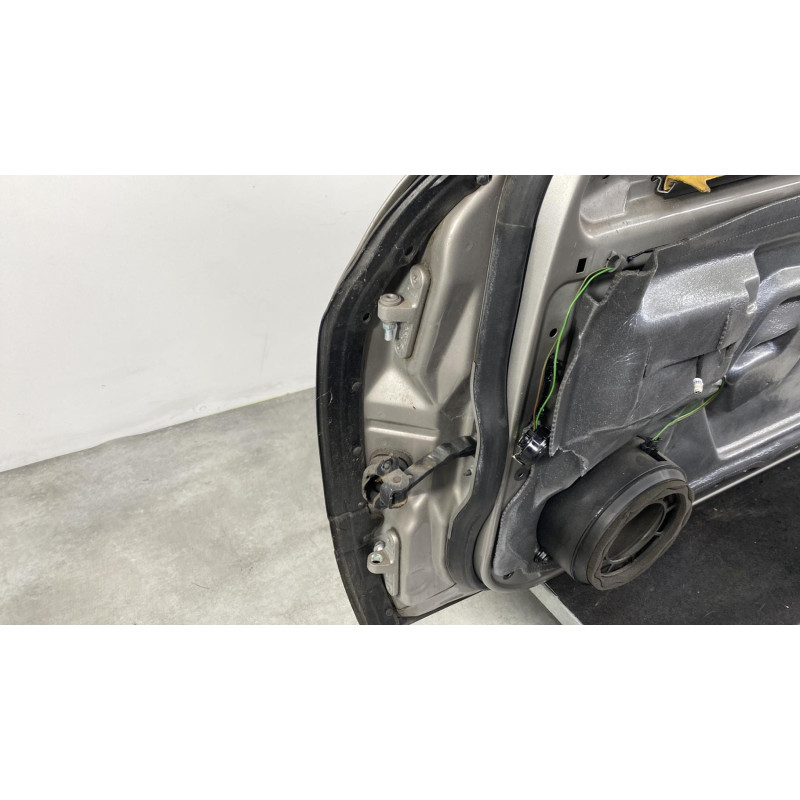 Porte avant droit MERCEDES CLASSE C 203 COUPE SPORT Photo n°6