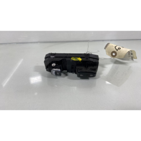 Interrupteur de leve vitre avant droit KIA SPORTAGE 4