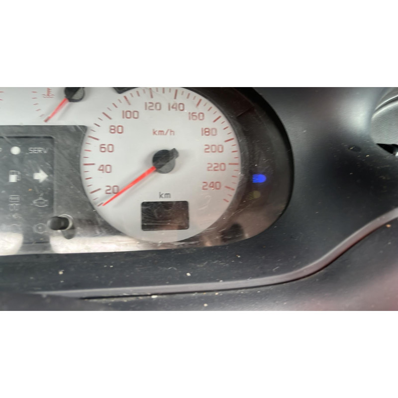 Porte avant gauche RENAULT MEGANE 1 Photo n°13