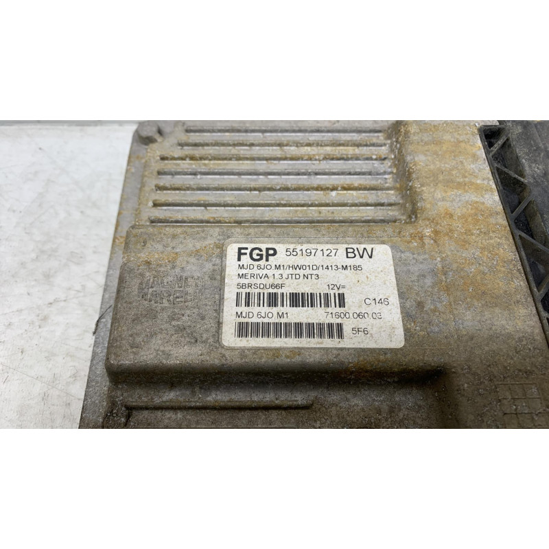 Calculateur moteur OPEL MERIVA A Photo n°2
