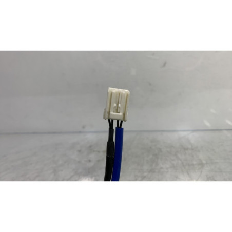 Attache ceinture arriere gauche KIA CEE-D 1 Photo n°1