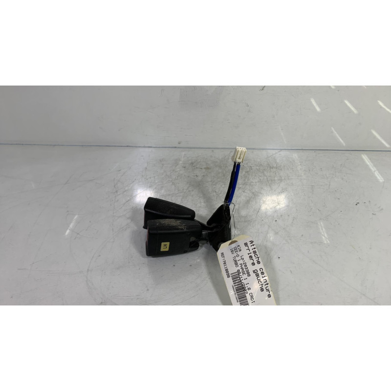 Attache ceinture arriere gauche KIA CEE-D 1 Photo n°3
