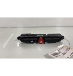 Bouton de warning KIA CEE-D 1 Photo n°1