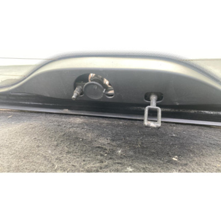 Lunette arriere VOLKSWAGEN TOUAREG 1