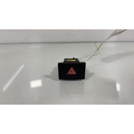 Bouton de warning VOLKSWAGEN TOUAREG 1