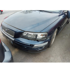 Aile avant droit VOLVO V 70 1