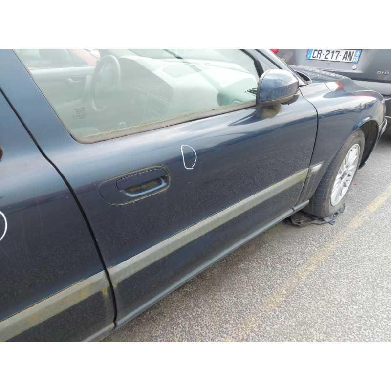 Pare choc arriere VOLVO V 70 1 Photo n°7